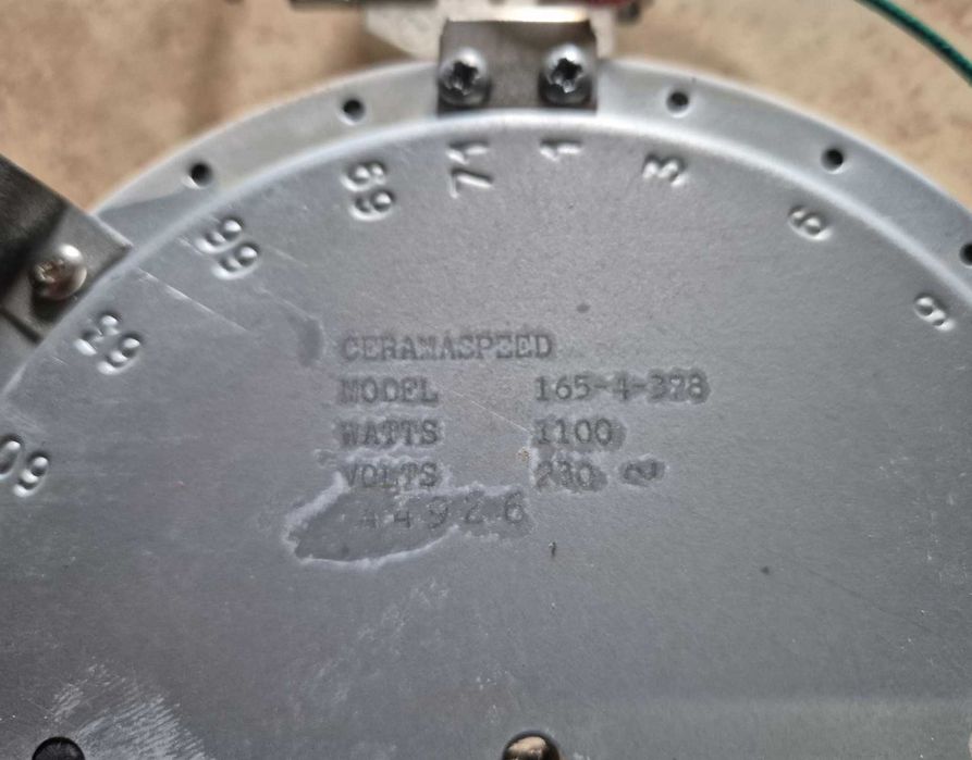 3 pola grzejne do płyty ceramicznej