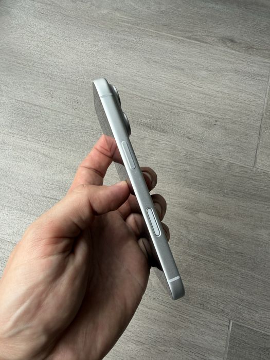 Apple iPhone 17 Pro 256gb Silver e-SIM