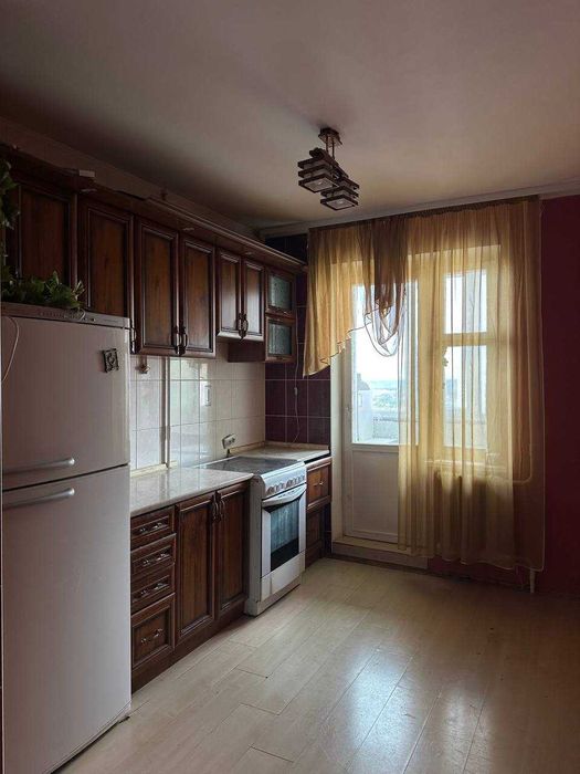 Простора 3-кімнатна квартира