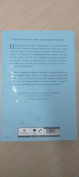 Vendo livro Nora Roberts - A Revelação