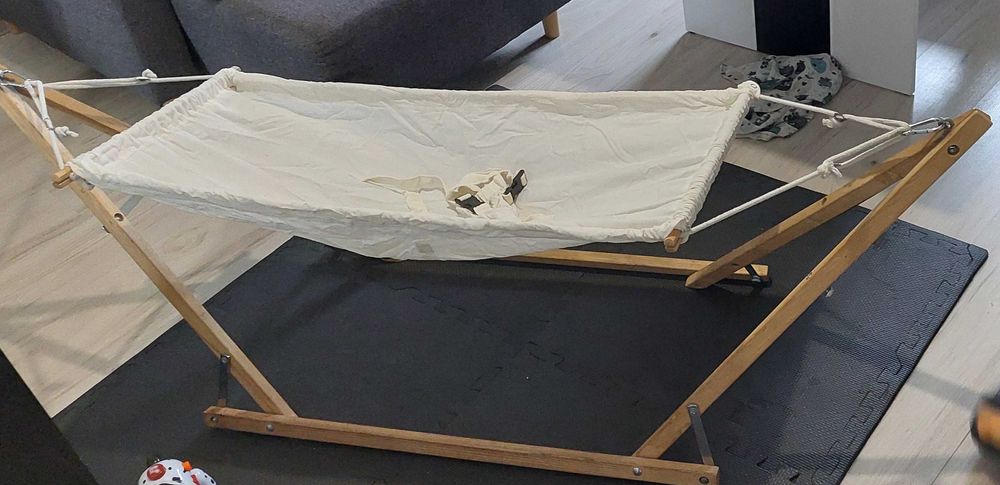 Hamak dla niemowalaka, bujak