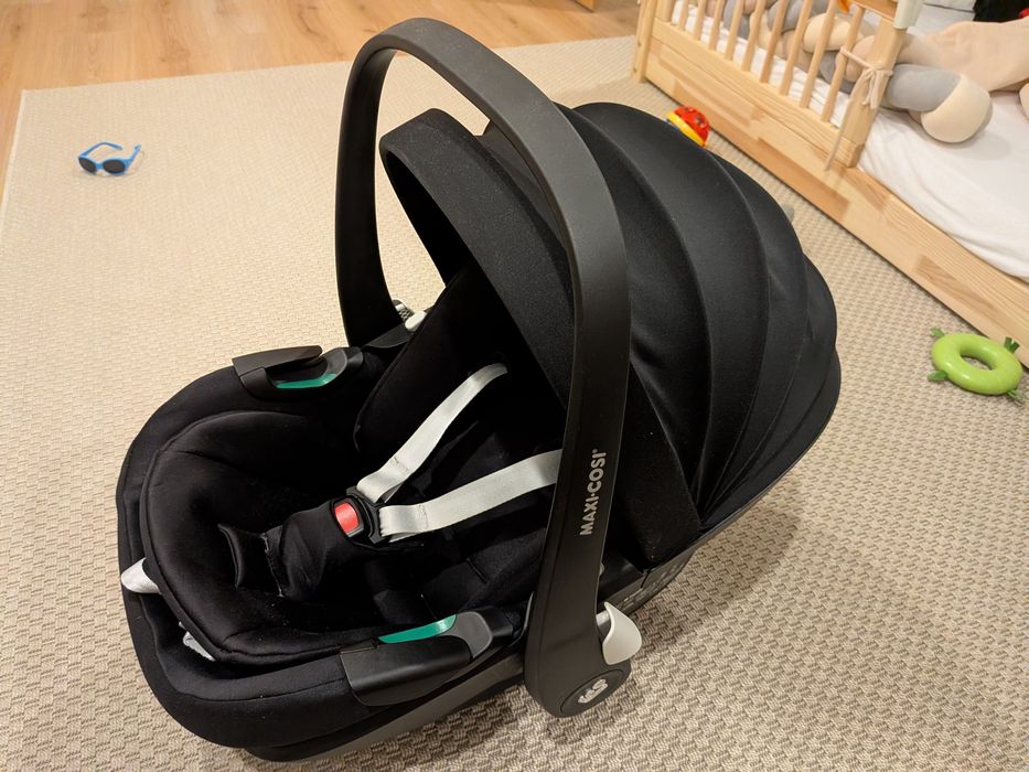 Babycoque Maxi Cosi Pebble 360 Pro preto