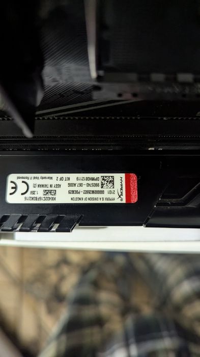 Оперативна пам'ять DDR4 8ГБ