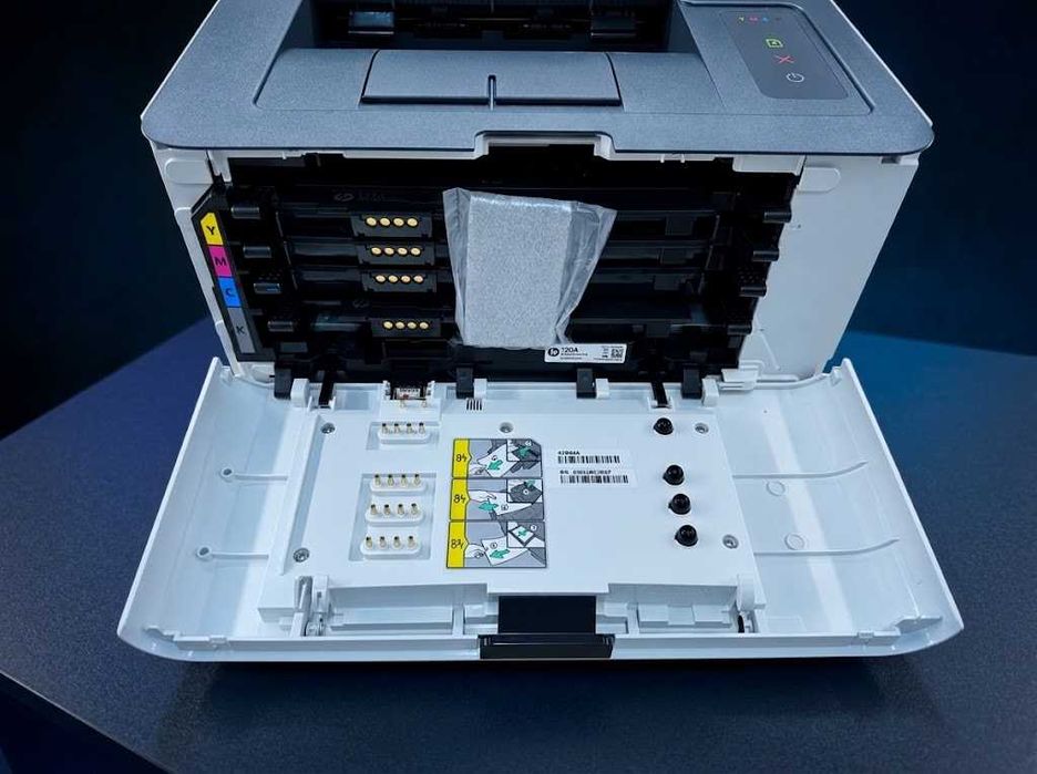Принтер HP Color Laser 150A