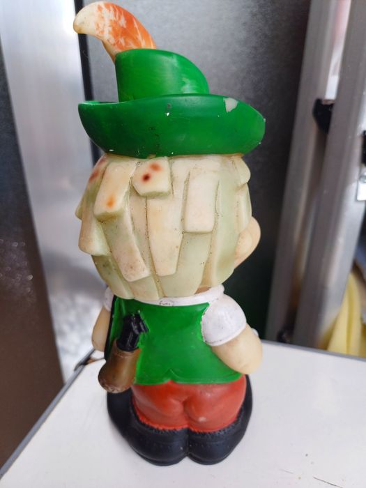 Boneco de borracha que chia