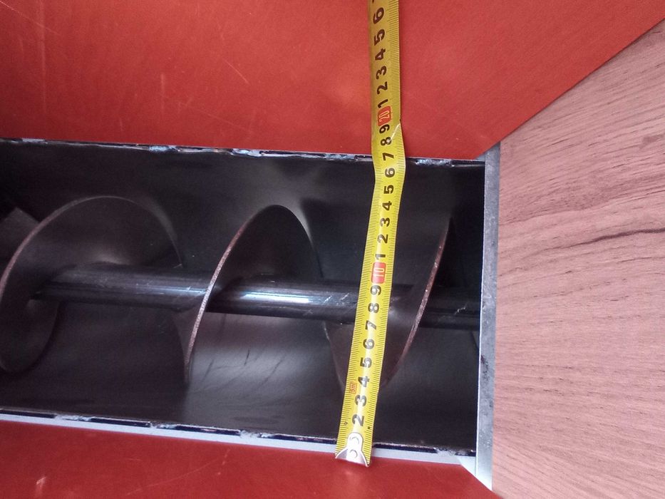 Podajnik Ślimakowy zrębka trociny