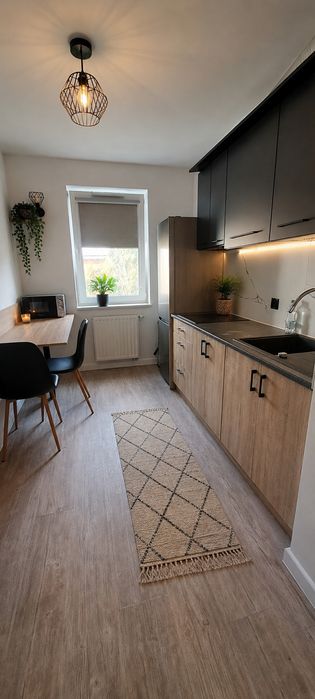 Kawalerka 31,5m2 Unicka, blisko UM