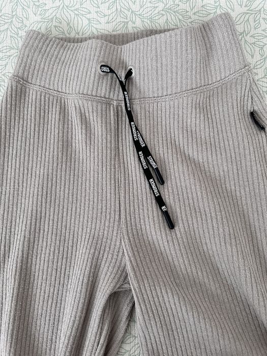 Set Stronger Label beżowy