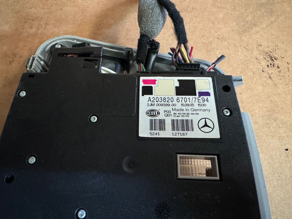 Plafunier Luz de Tejadilho Mercedes W203 C200 C220 C270 A203.820.67.01