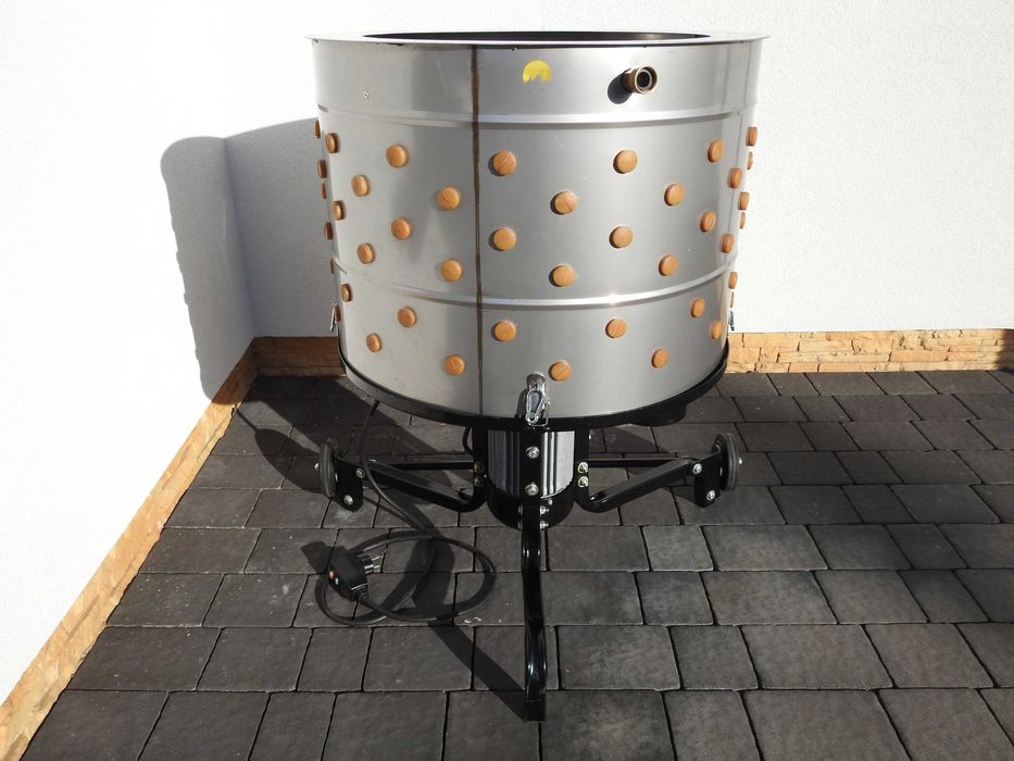 Skubarka elektryczna Zipper ZI1650 do skubania drobiu: kur kaczek gęsi