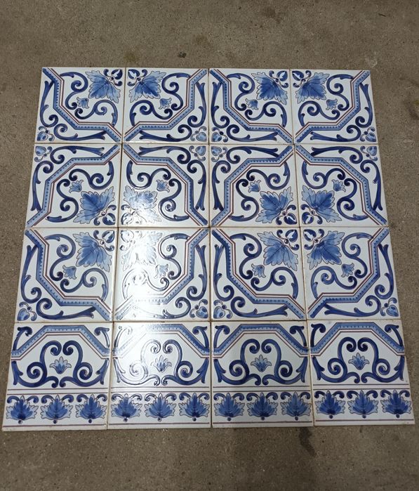 Azulejos pintados à mão anos 60 (150 disponiveis)
Mais de 150 disp