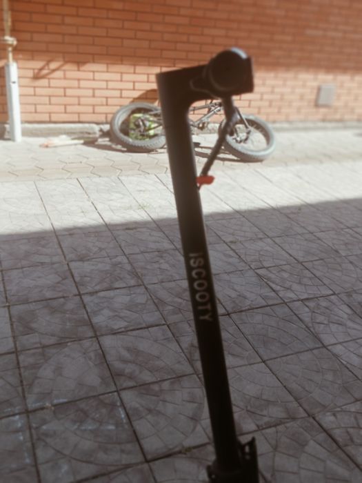 Продаю електросамокаті