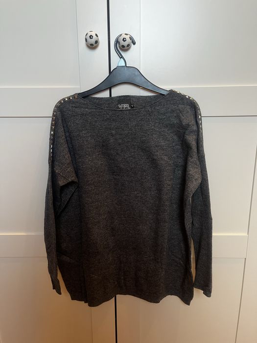 Szary oversize sweter Reserved
