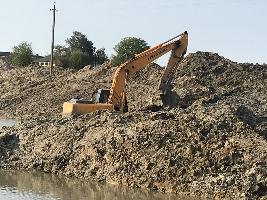 ПродажОбмін Hyundai R210