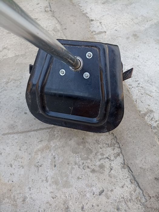 Продам насадку культиватор для мотокоси