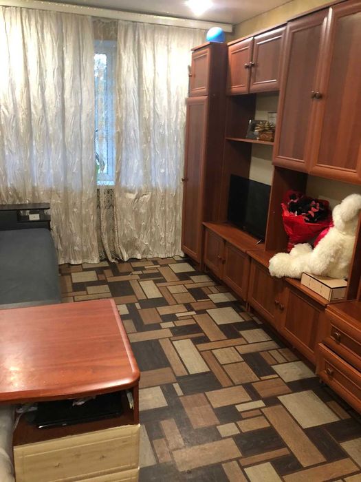 ПРОДАМ 1 комн. квартиру в п. Эсхар, центр,