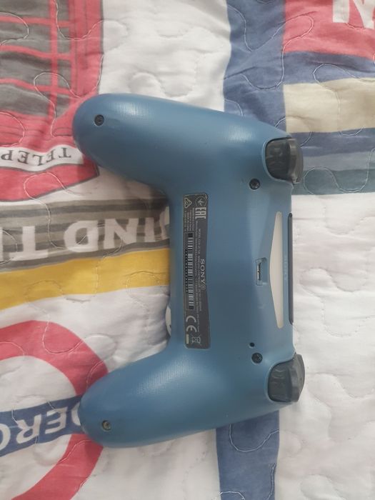 Używany pad DualShock 4
