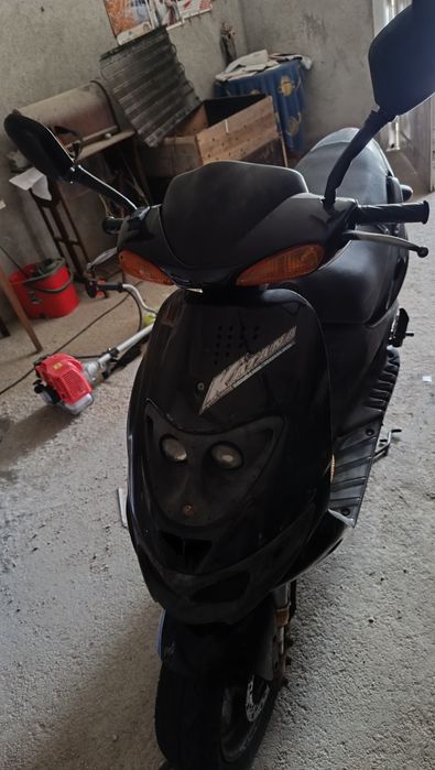 Vendo Suzuki katana