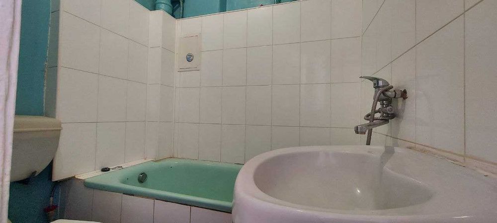 Продаж квартири. Я Мудрого.  Сталінка. Без комісії для покупця!