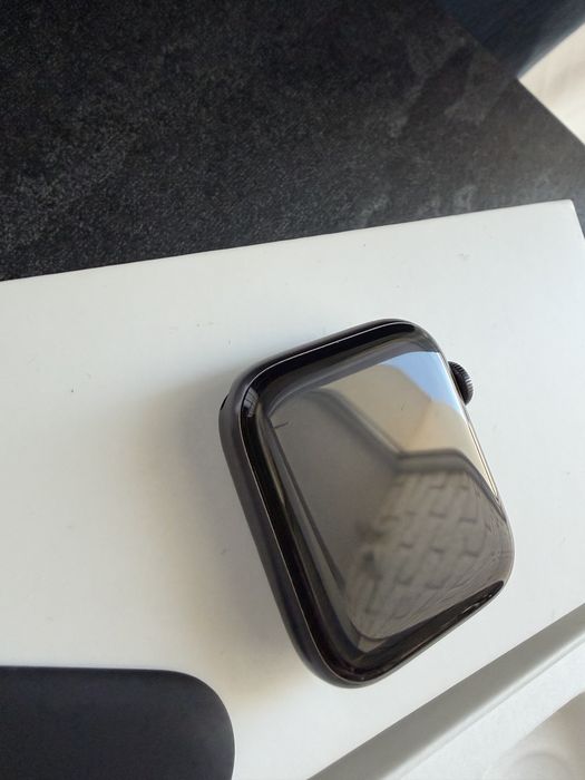 Apple Watch 5 44mm