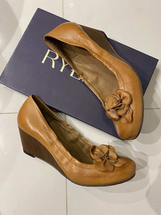 Półbuty  skóra naturalna  Ryłko Nowe 40