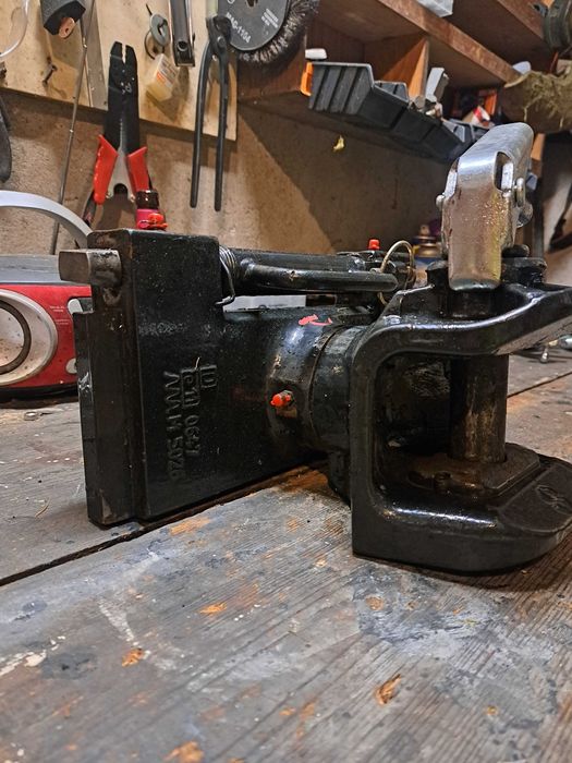 Zaczep transportowy manualny New Holland oryginał