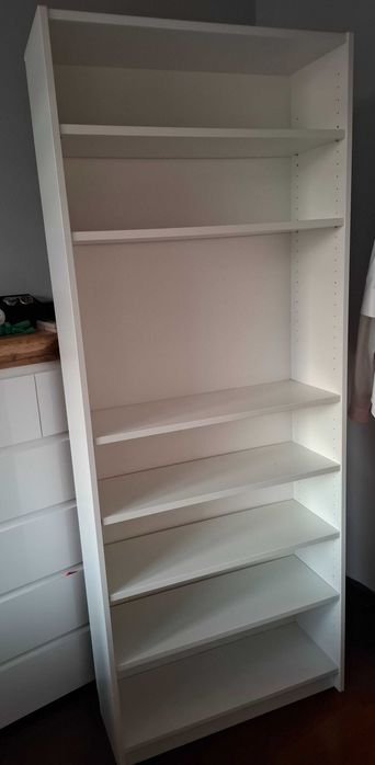 Regał solidny bialy