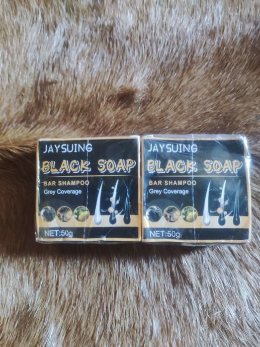 Jaysuing Black Soap Bar Shampoo – 2x50 g (cobertura grisalhos)

Descri