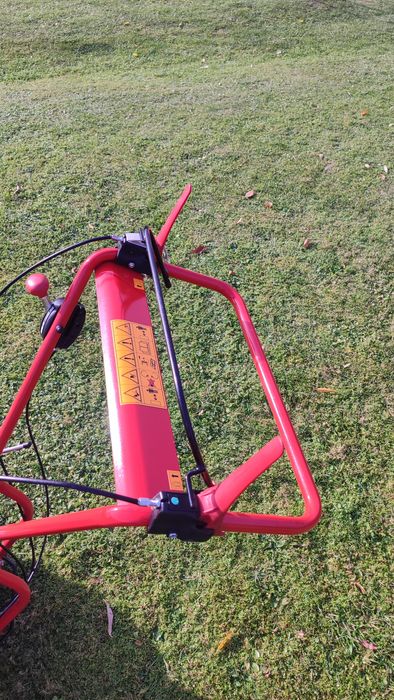 Сіно косілка vari  чеського виробника косарка