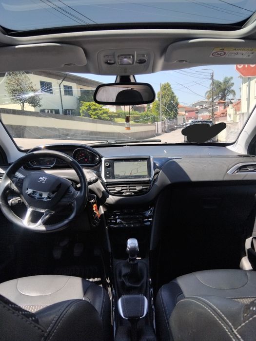 Vendo peugeot 2008 1.2  130 cv de 2019 nacional acidentado salvado