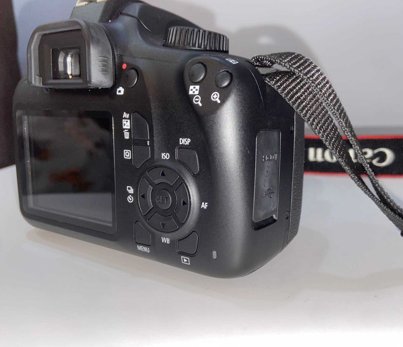 Canon EOS 4000D Kit 18-55mm