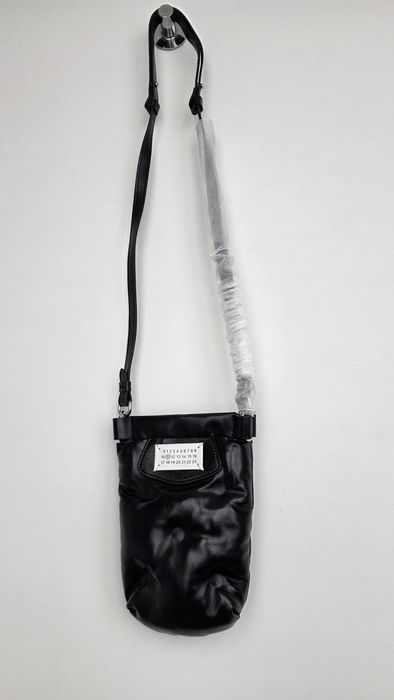 Маленька сумочка у стилі Maison Margiela