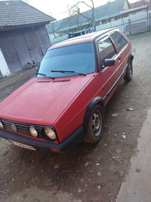 Продам golf2 .1.8газ бензин