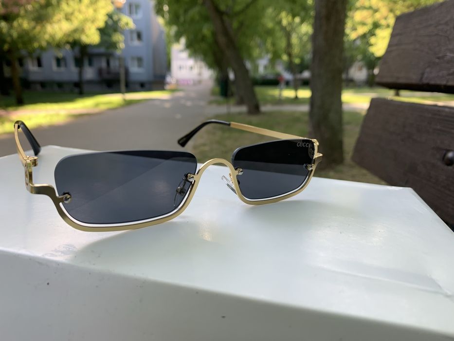 Stylowe okulary przeciwsłoneczne – nowe