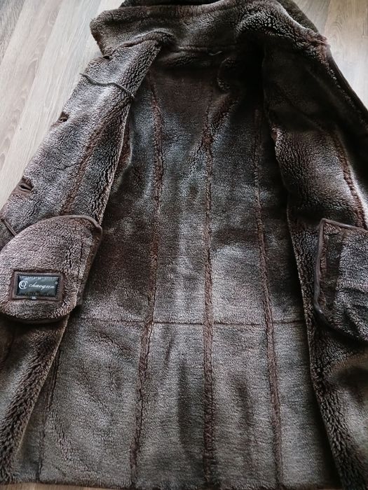 Віддам дублянку кому потрібна