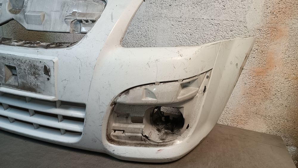 Vendo parachoque de frente citroen C2 ano 2007/08