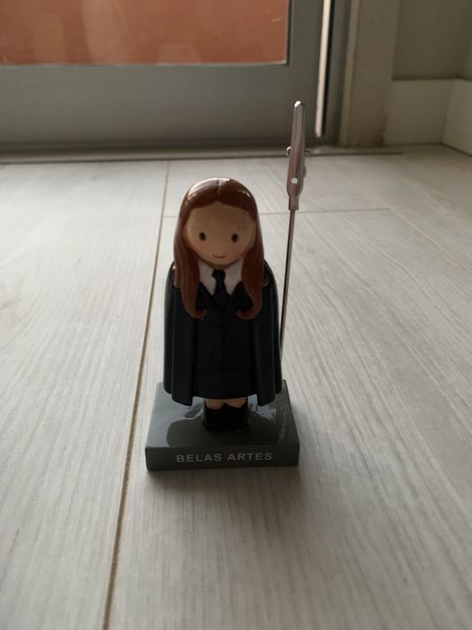 Boneca final curso (belas Artes) - Suporte foto