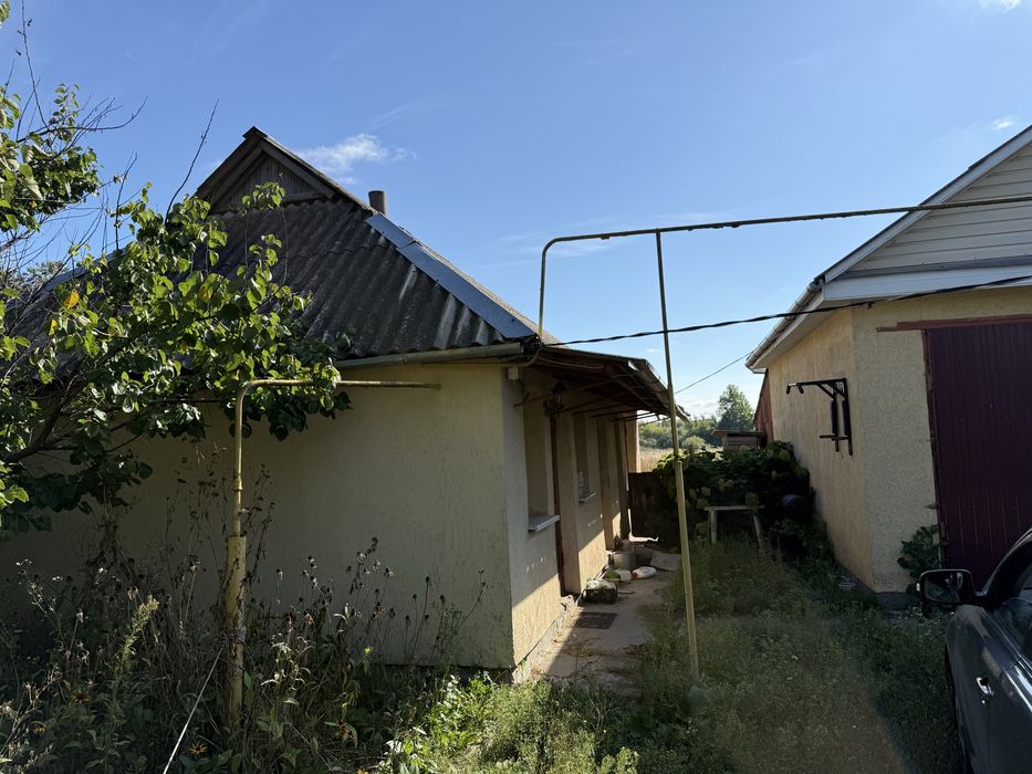 Продам будинок газифікований .