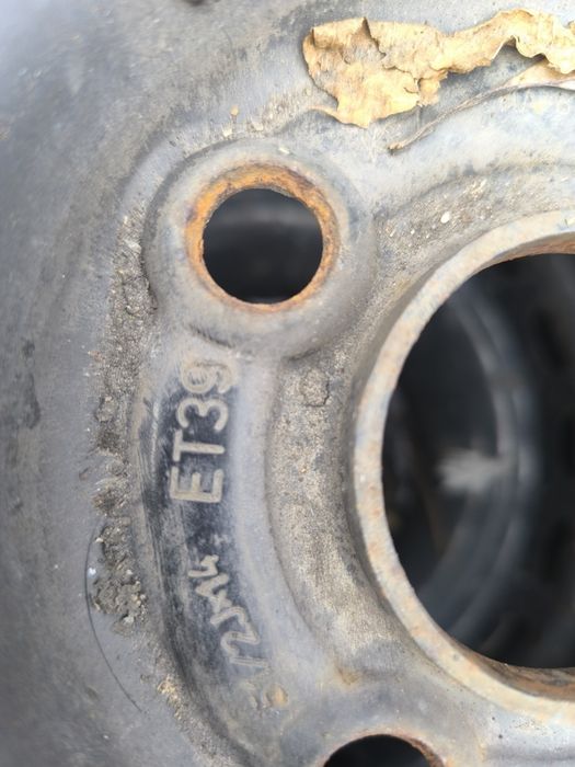 Felgi stalowe plus opony Opel Astra