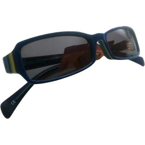 Okulary przeciwsłoneczne damskie Fossil.