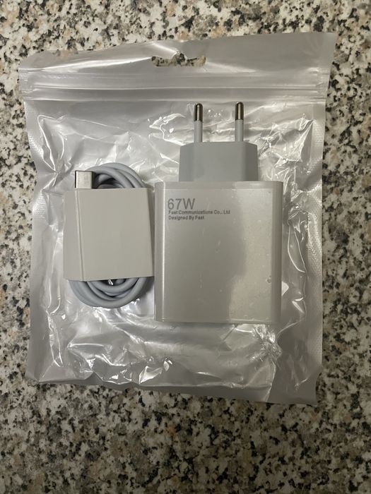 Продам быструю зарядку 67w