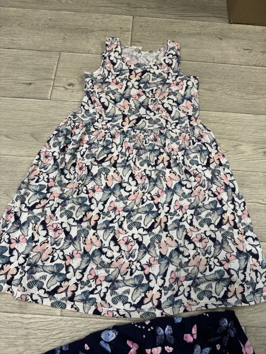 Сукні H&M 8-10 років