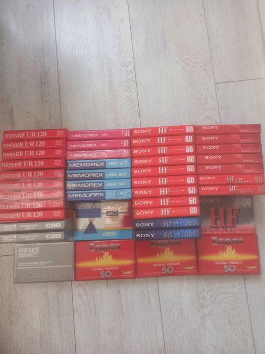 Кассеты запечатанные Maxell Sony Zapas TDK Fuji  Memorex