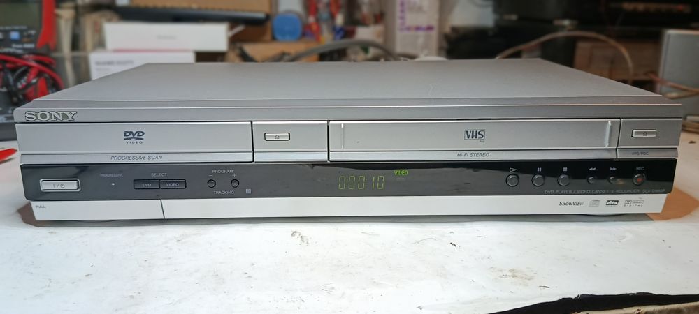 Odtwarzacz CD i VHS Sony SLV-D980P