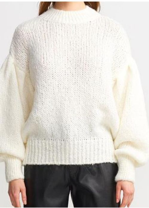 Білий світер, новий з біркою, розмір  М, бренд  na-kd.