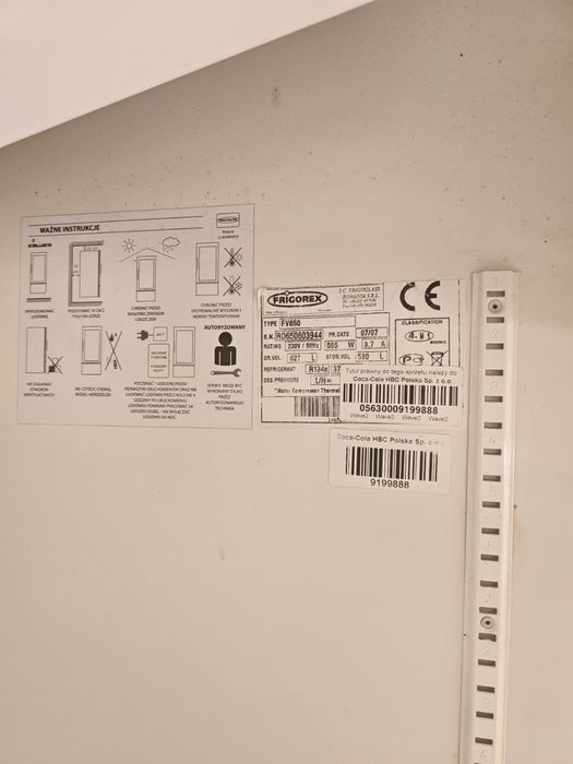 Lodówka Coca-Cola Frigorex FV650 627L – witryna chłodnicza – piękny stan