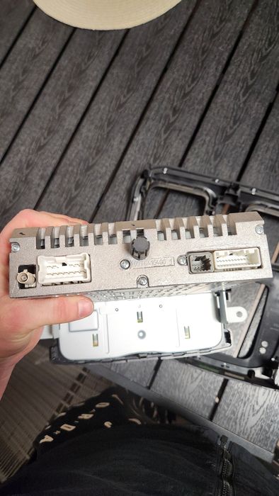 Магнітола в ід Renault Logan 2 (2013) оригінальна/заводська з блютузом