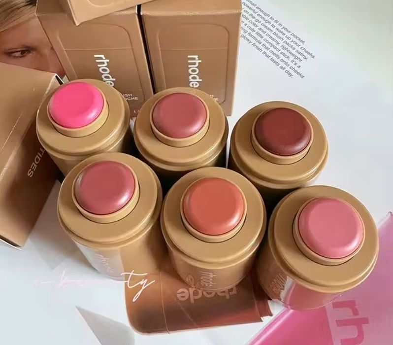 Кремові рум'яна для обличчя Rhode Pocket Blush