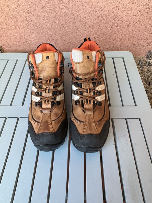 Гірські черевики blackstone