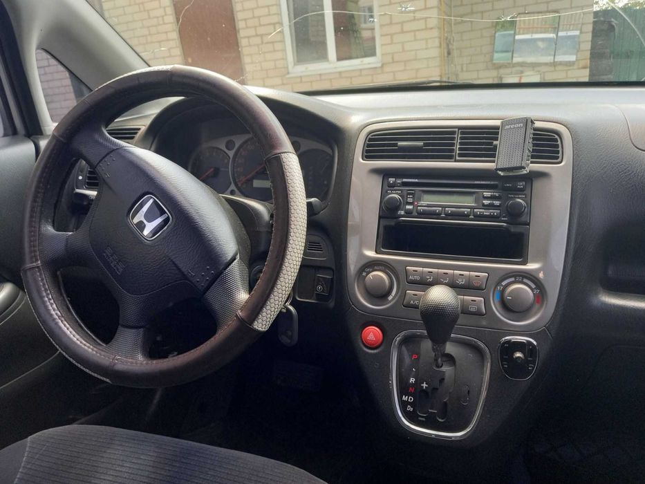 Honda Stream 2.0 автомат